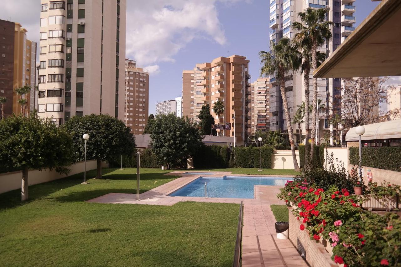 Apartamentos Torre Ipanema Benidorm Exterior foto