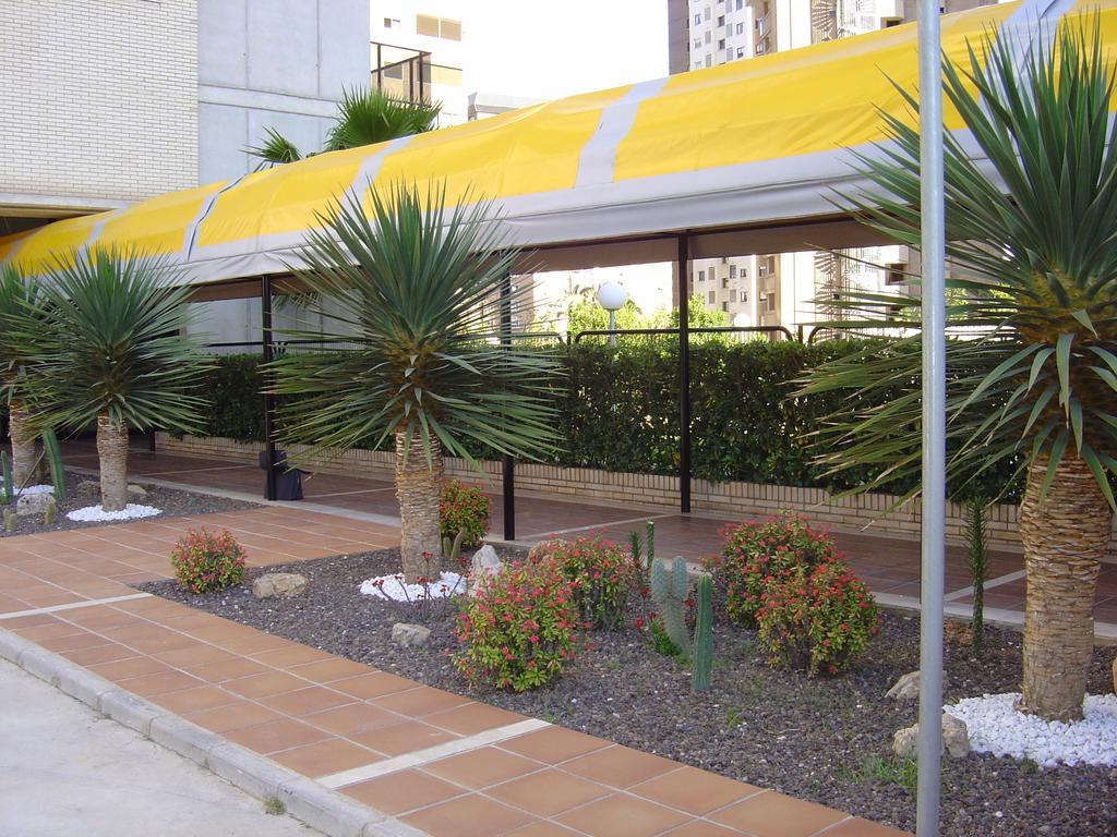 Apartamentos Torre Ipanema Benidorm Exterior foto